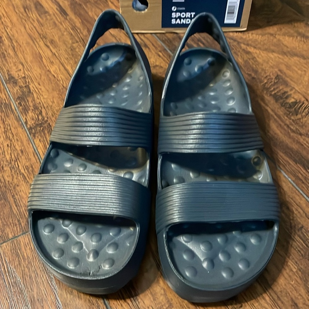 Oiselle Sport Sandals. NWOT